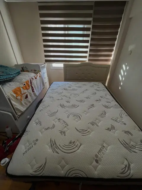Tek kişilik yatak — Bornova, İzmir