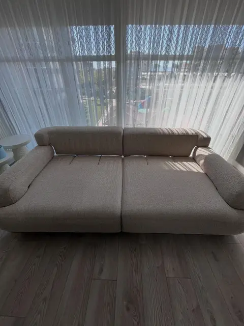 Bej modern kanepe, yıkama sonrası — İzmir